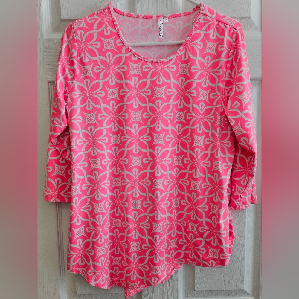 Lulu B Med Hot Pink Top Floral 3/4 Sleeve